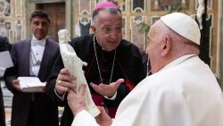 Pope Francis during the audience with the community of the Major Seminary of “Nuestra Señora de los Apóstoles” in Getafe, Spain