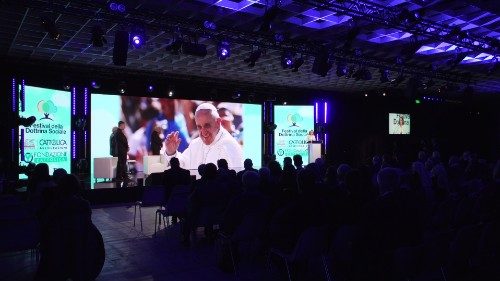 The stage of the Festival of Social Doctrine in Verona at the moment the Pope's address was read