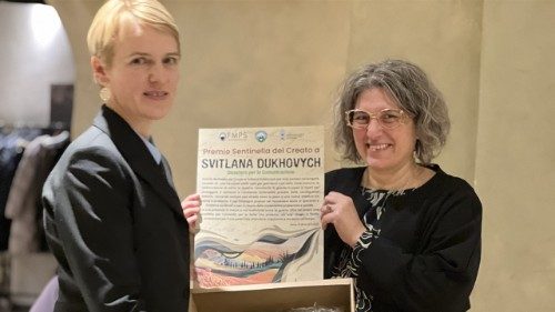 Svitlana Dukhovych premiata dalla giornalista Anna Benedetto