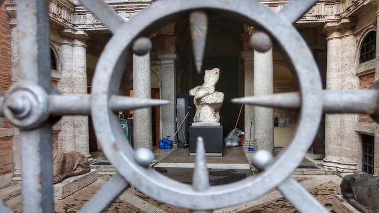  The Giovanni Barracco Museum of Ancient Sculpture in Rome. Photo by Anna Poce.